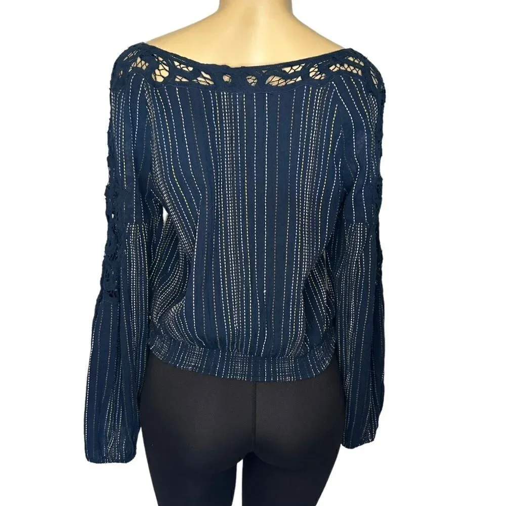 Free People Floating Memories Pullover dark blue Crotchet Lace Top small EUC